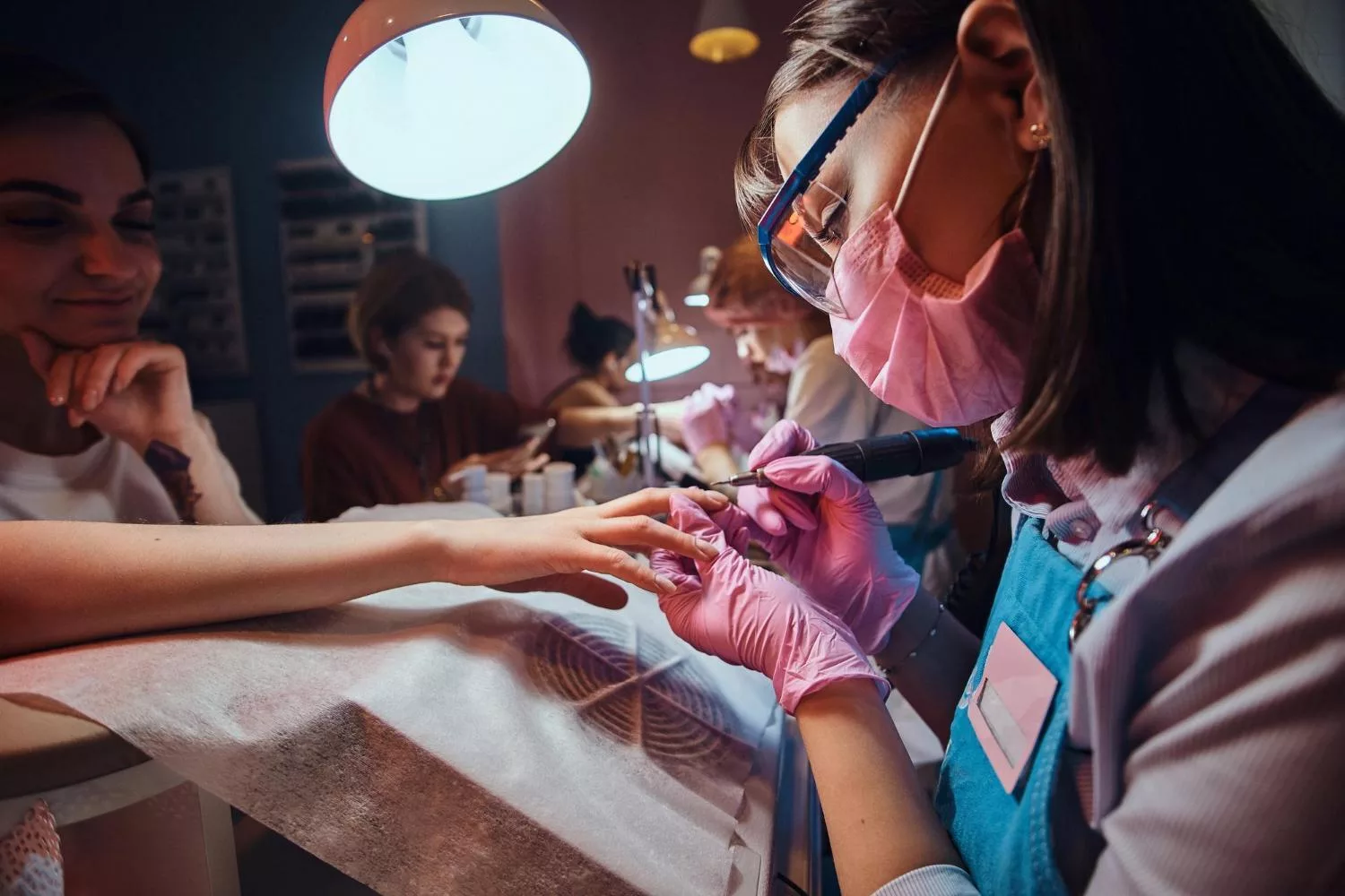 Top 5 Tips for Managing Your Nail Salon Efficiently