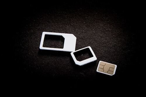 The Best eSIM Options in the USA: A Boon for Travelers and Digital Nomads